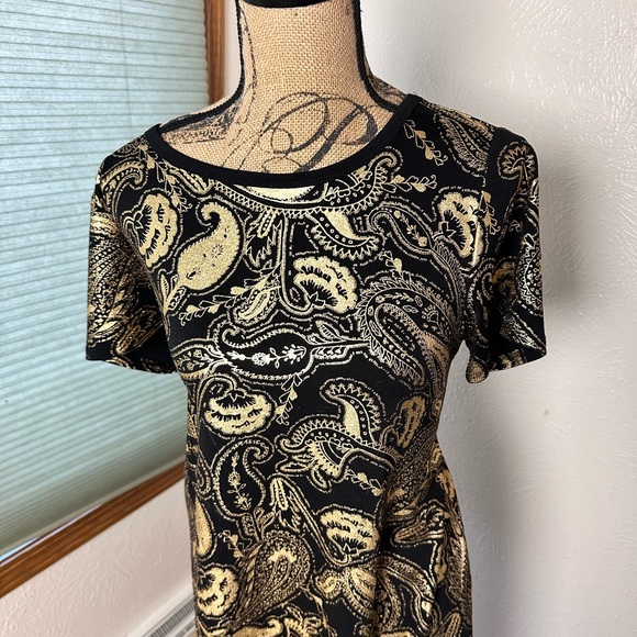 Dress - Picture 2 of 4